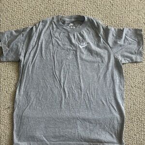 Nike Gray Short Sleeve Crewneck T-Shirt with Small Chest Logo